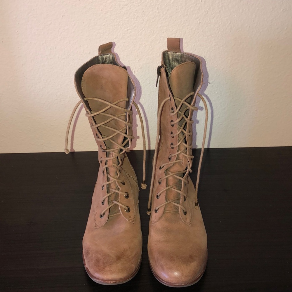 tan combat boots